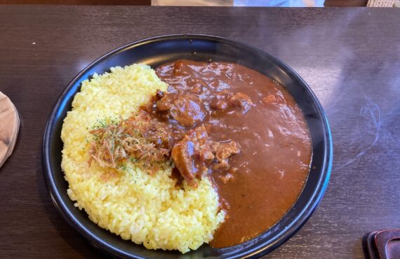 店長とごはん。~カレーとヒラタ編~